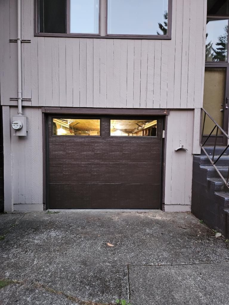 garage door that opens by itself